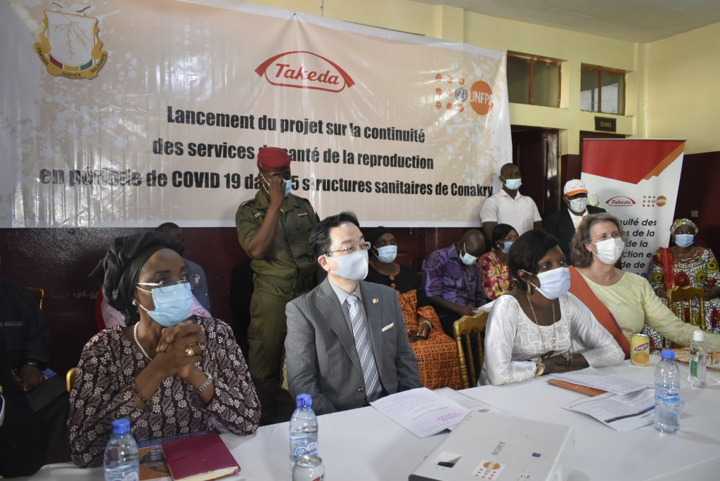 UNFPA et Takeda soutiennent la continuité des services de santé de reproduction à Conakry  à travers un projet conjoint