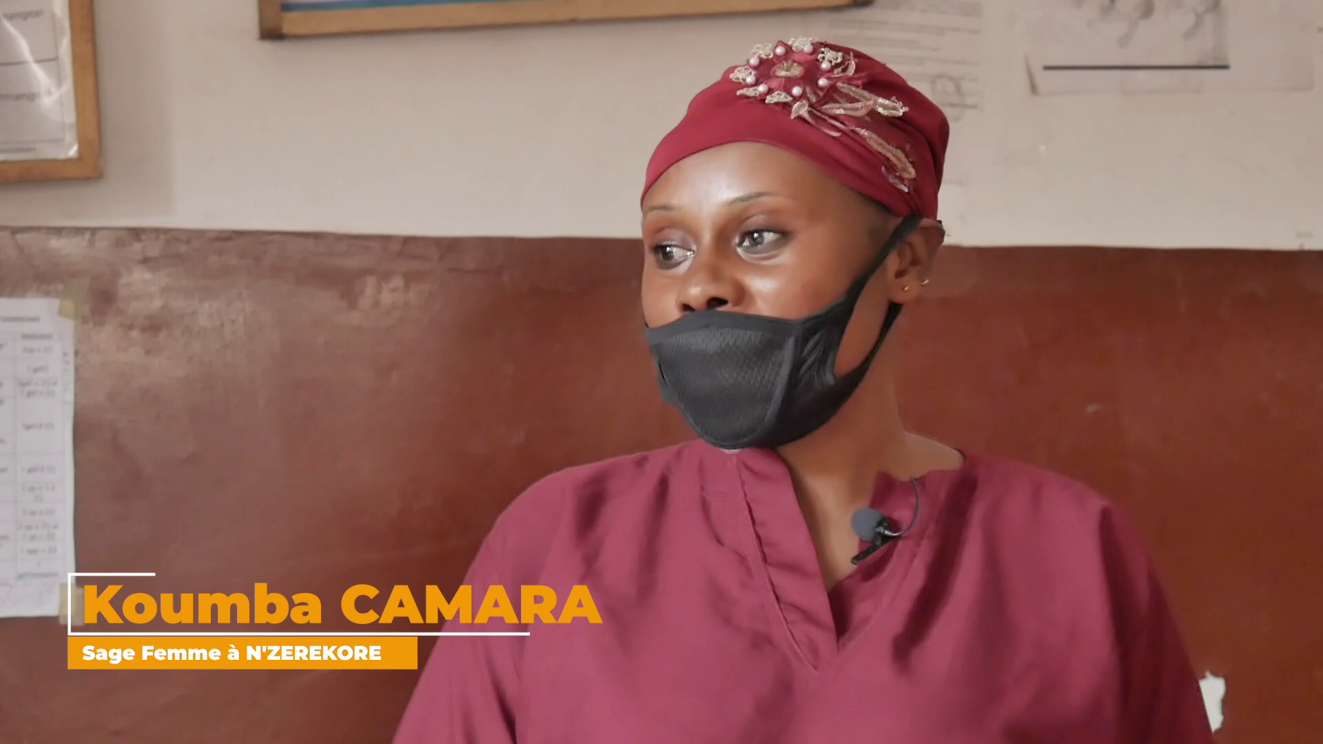 Koumba Camara sage-femme à l’Hôpital Régionale de N’Zérékoré s’engage pour la continuité des services de santé maternelle