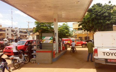 Kankan : les citoyens se réjouissent de la baisse du prix du carburant à la pompe !